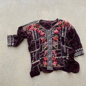 Johnny Was Top, SZ MED. Gently used.